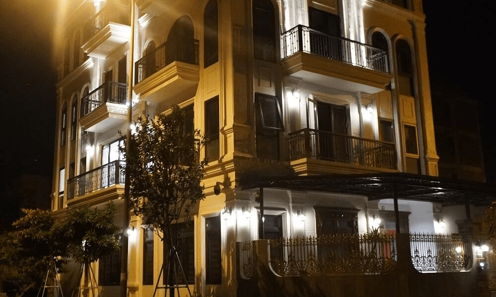 ảnh này lên đầu